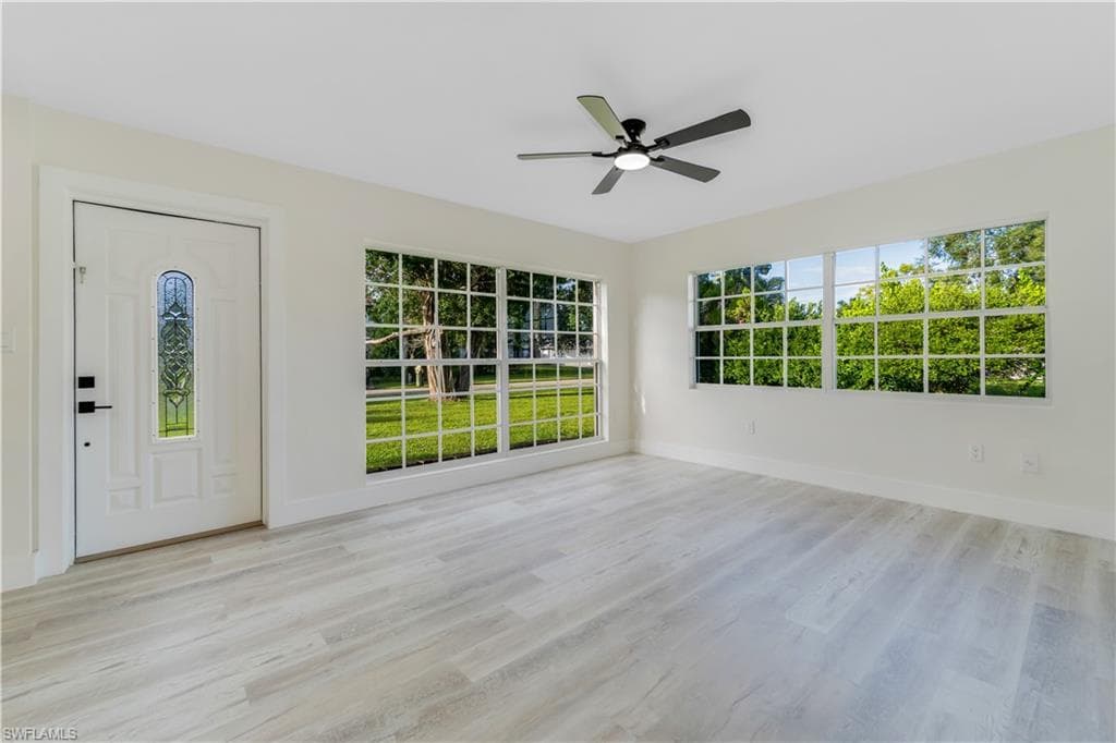 14513 Riverside DR, FORT MYERS FL 33905-1