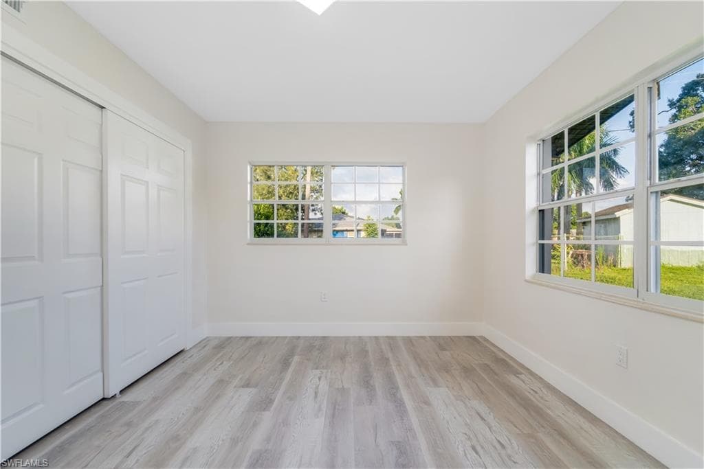 14513 Riverside DR, FORT MYERS FL 33905-10