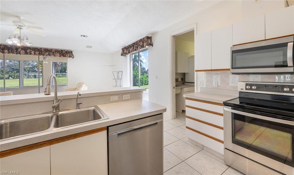 756 Charlemagne BLVD, NAPLES FL 34112-7