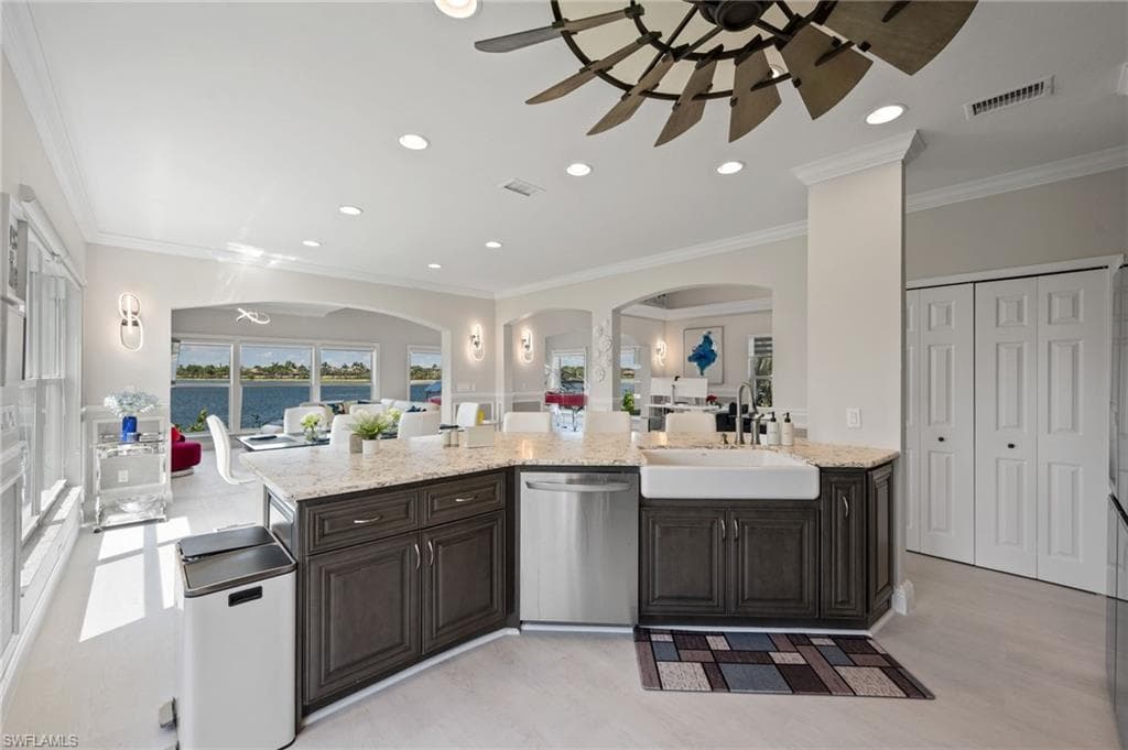 5550 Harborage DR, FORT MYERS FL 33908-7