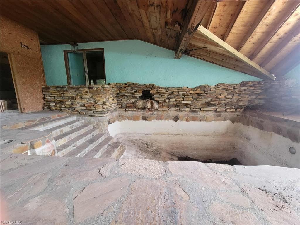 3570 Williamson RD, FORT MYERS FL 33905-2