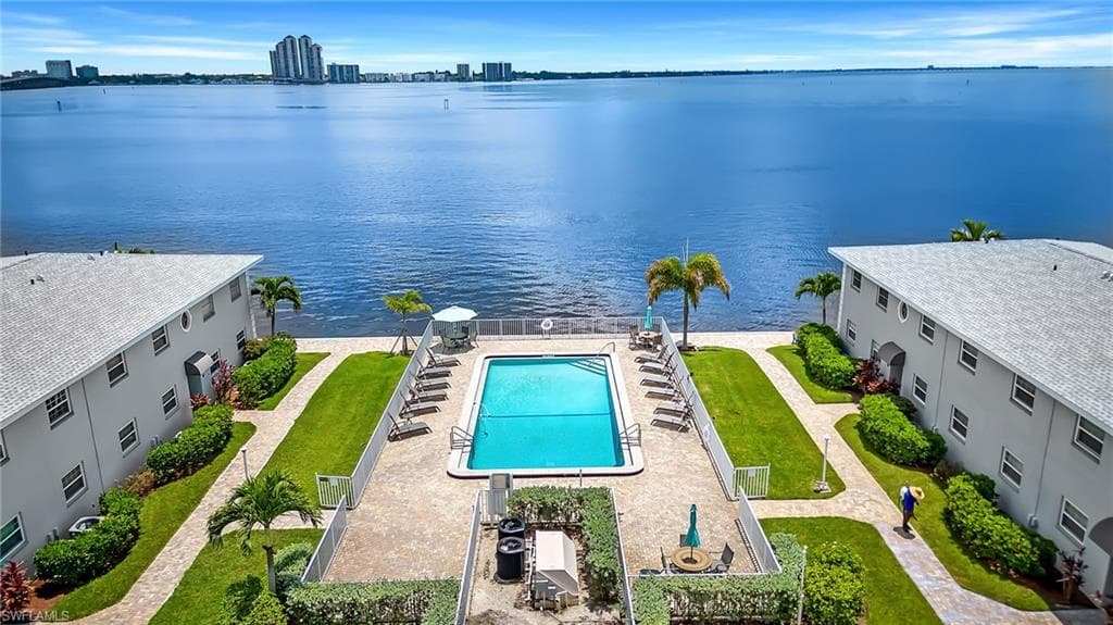 3326 N Key DR # 5, NORTH FORT MYERS FL 33903-2