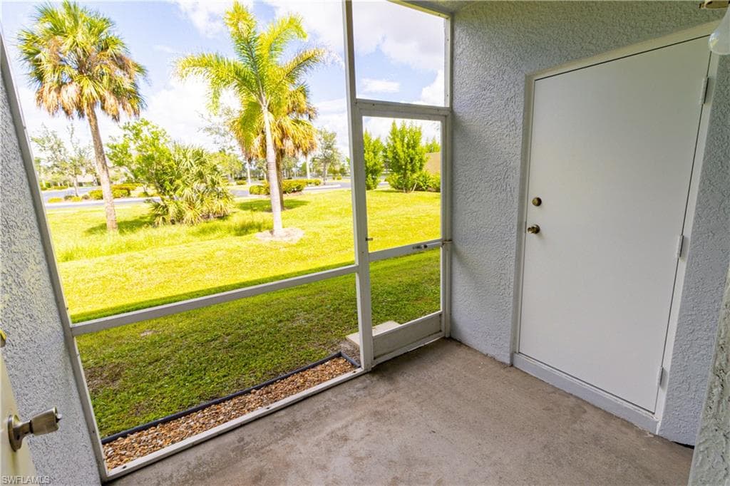 8555 Bernwood Cove LOOP # 105, FORT MYERS FL 33966-16