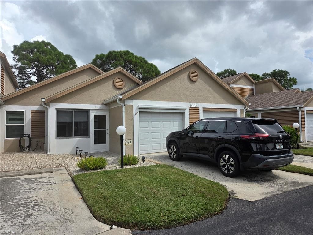 22161 Tallwood CT 703-19