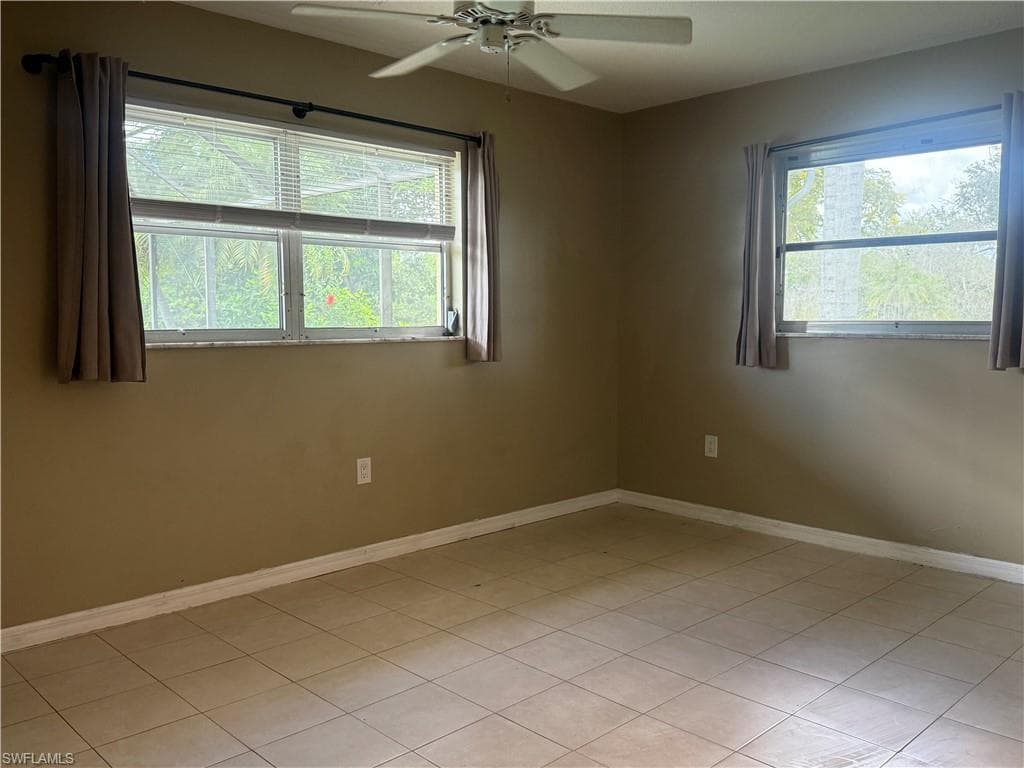 249 Alameda AVE, FORT MYERS FL 33905-9