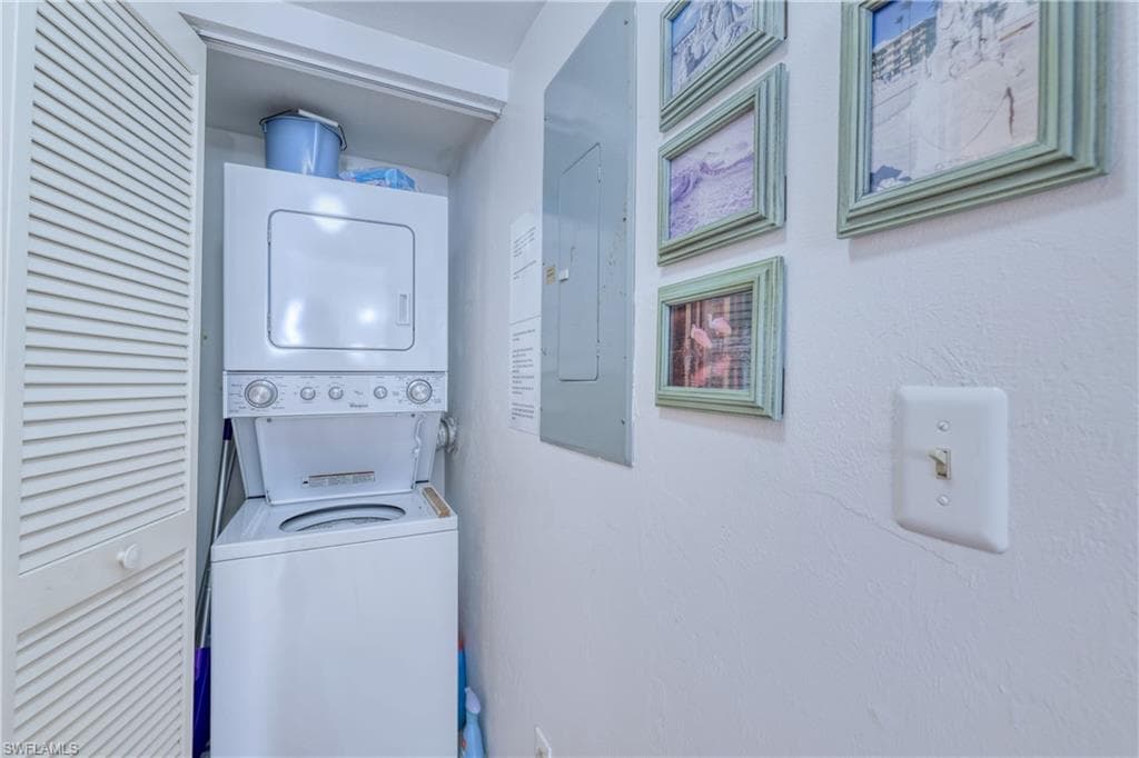 22676 Island Pines WAY # 148, FORT MYERS BEACH FL 33931-18