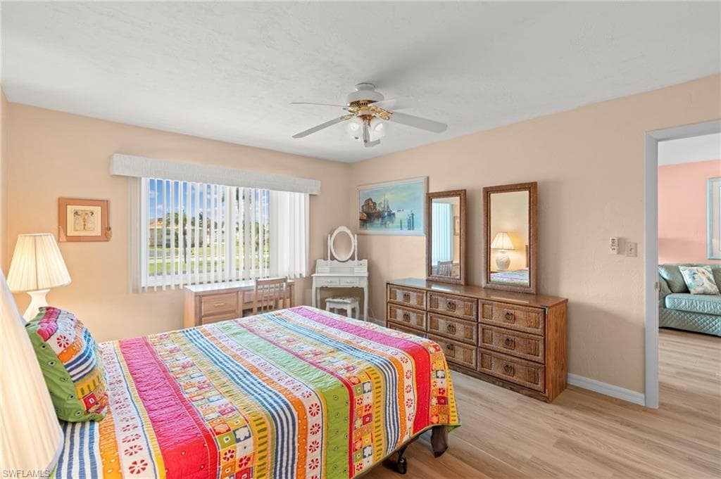 372 Charlemagne BLVD # 202, NAPLES FL 34112-9