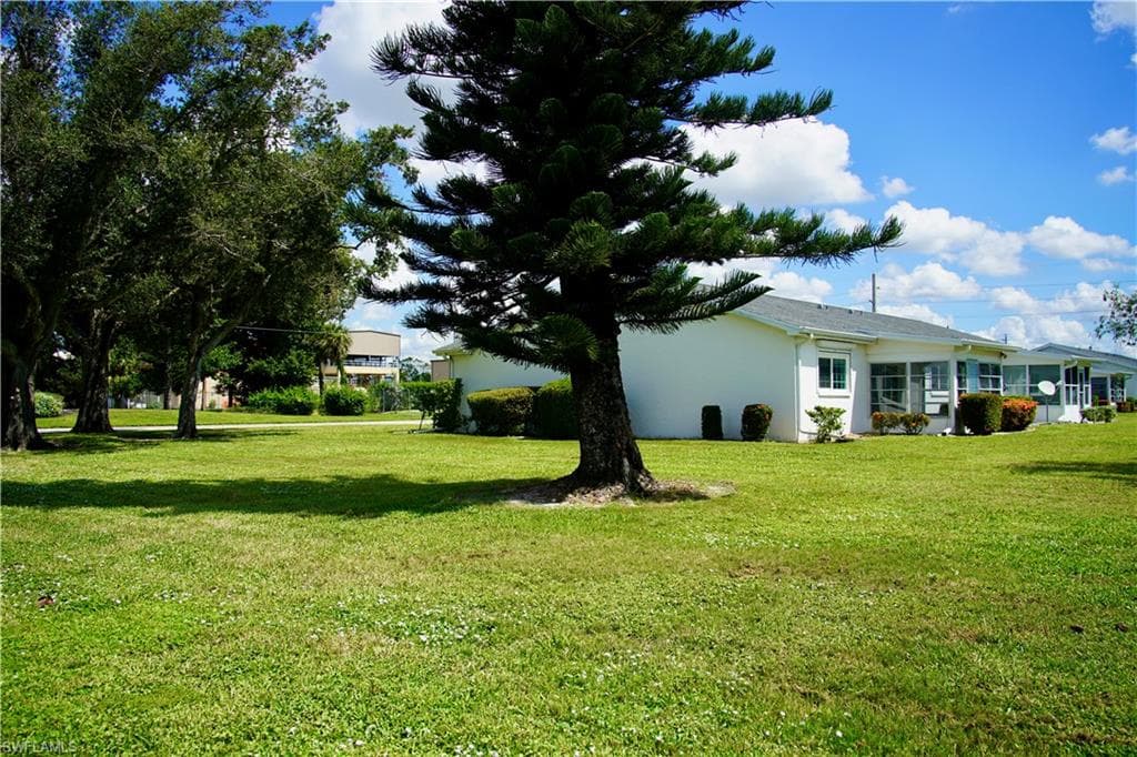 1382 Myerlee Country Club BLVD, FORT MYERS FL 33919-2