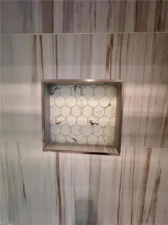 1382 Myerlee Country Club BLVD, FORT MYERS FL 33919-18