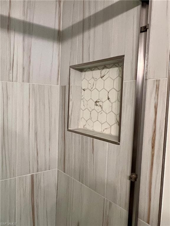 1382 Myerlee Country Club BLVD, FORT MYERS FL 33919-20