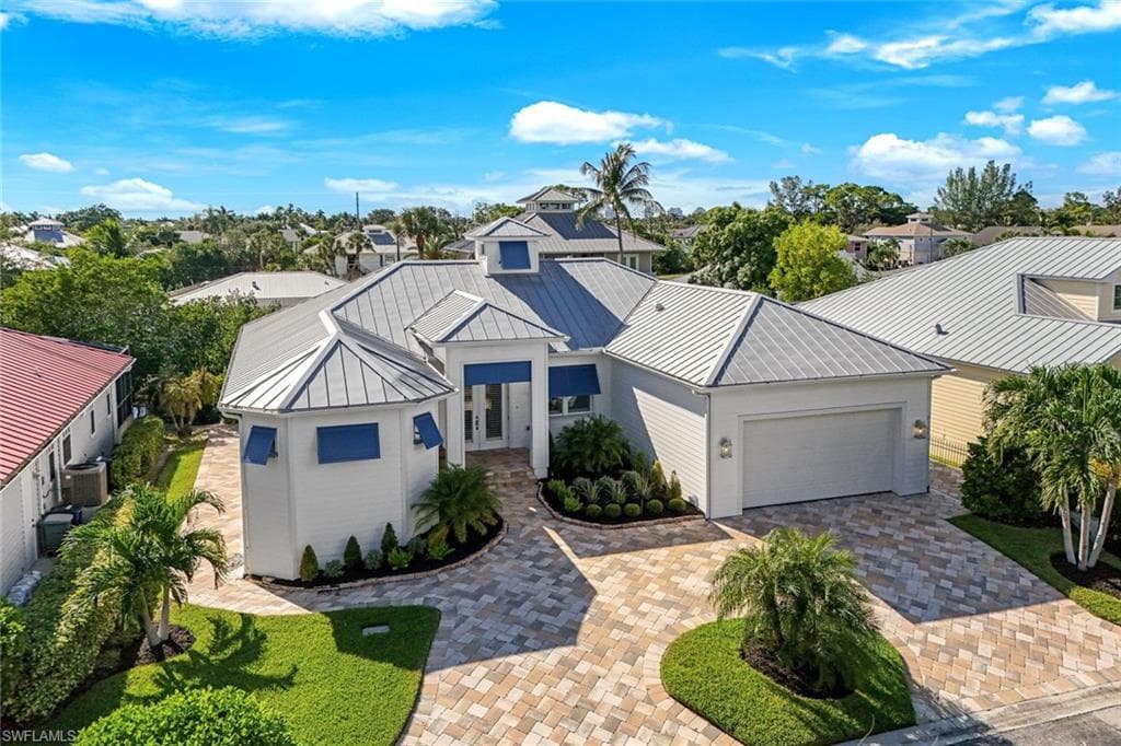 27080 Flamingo DR, BONITA SPRINGS FL 34135-4