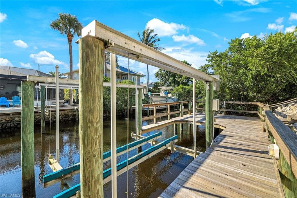 27080 Flamingo DR, BONITA SPRINGS FL 34135-32