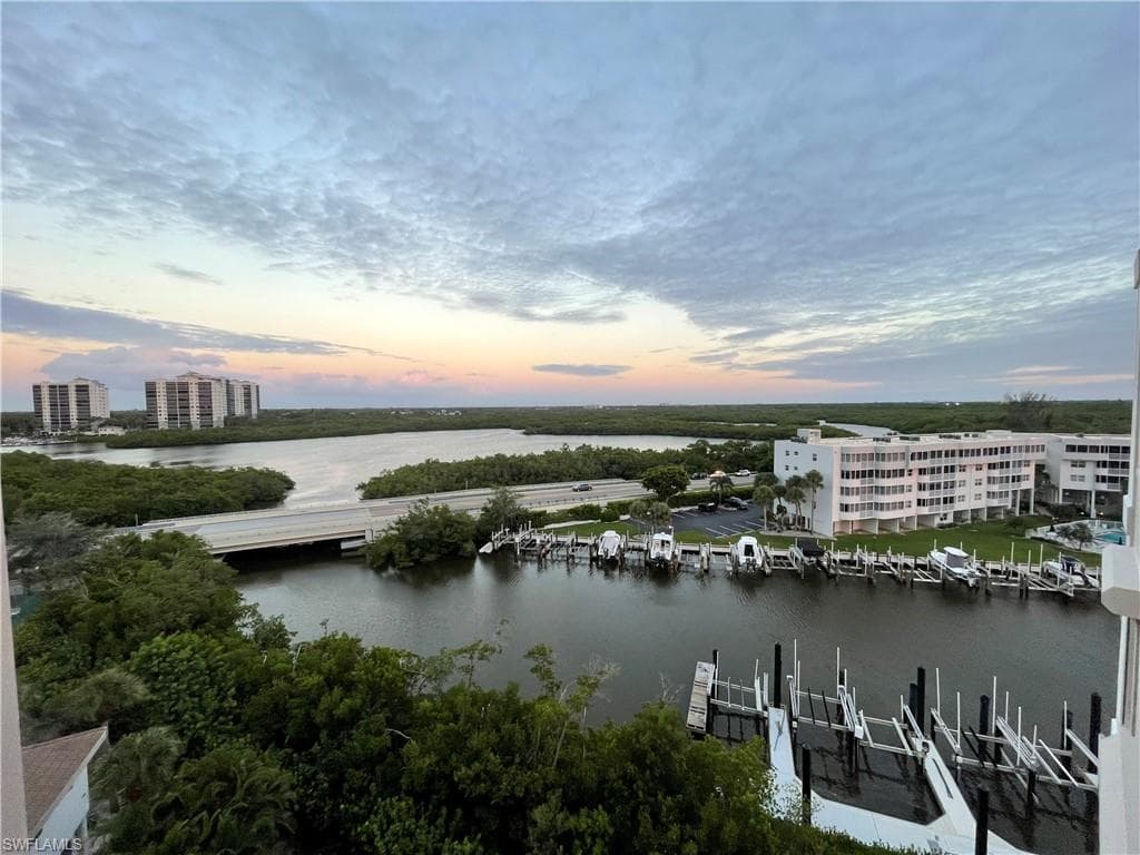 13105 Vanderbilt DR # 802, NAPLES FL 34110-25