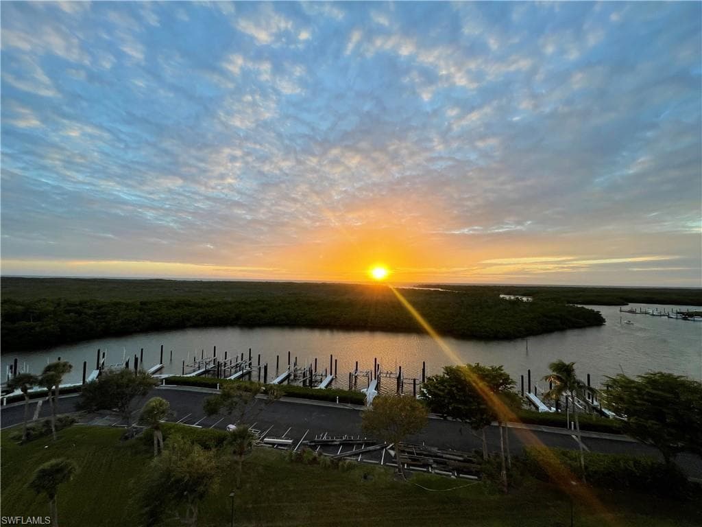 13105 Vanderbilt DR # 802, NAPLES FL 34110-24