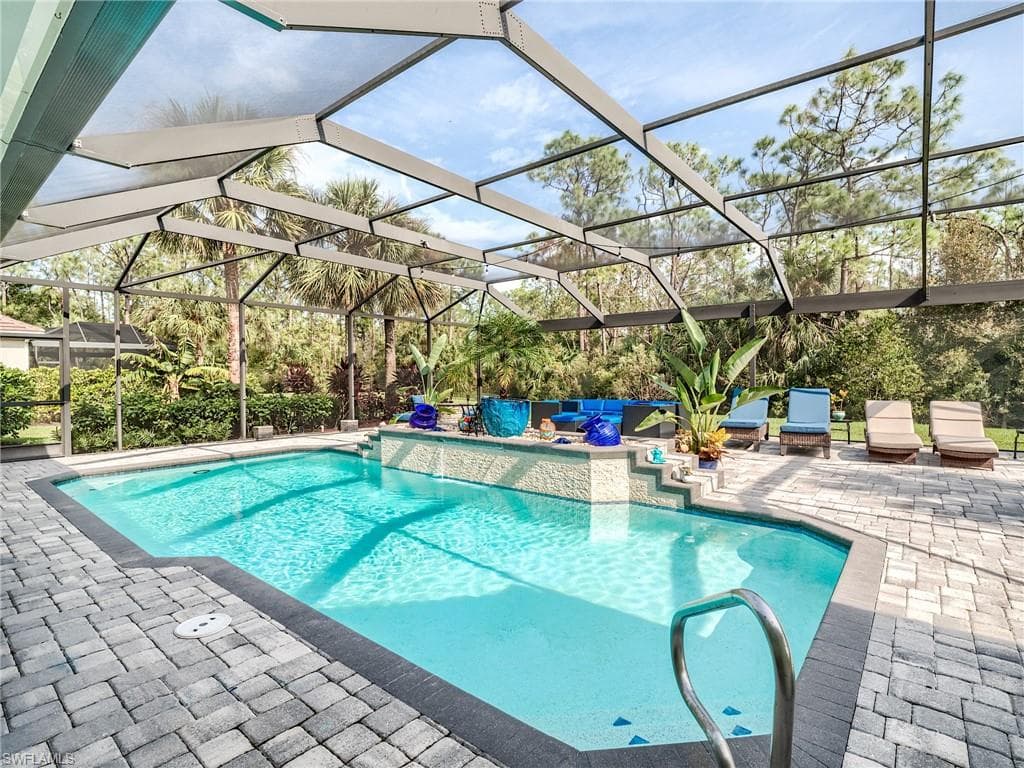 22909 Forest Edge CT, ESTERO FL 34135-2