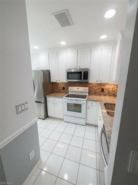 7715 Woodbrook CIR 3402-10