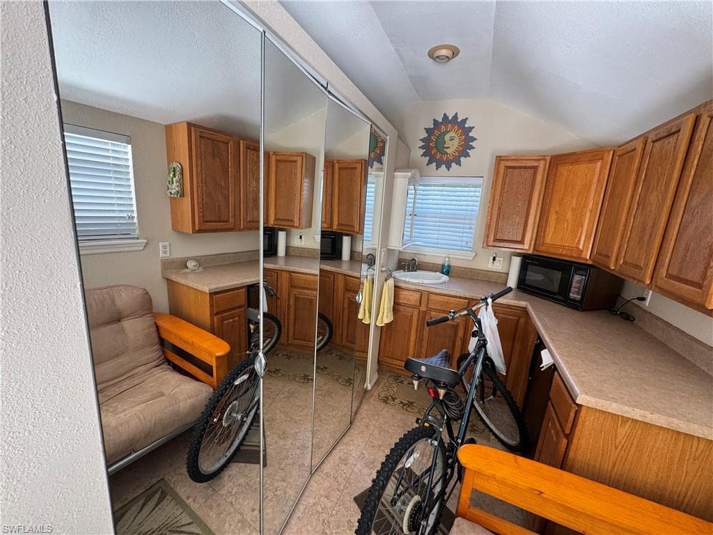 Lot 299 3033 Riverboat LNDG-19