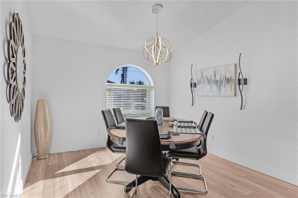 2027 SE 21st ST, CAPE CORAL FL 33990-7