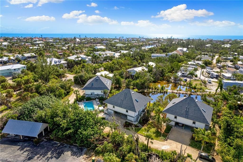 1039 Beach RD # 104, SANIBEL FL 33957-46