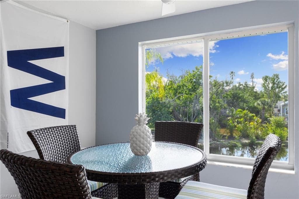 1039 Beach RD # 104, SANIBEL FL 33957-14