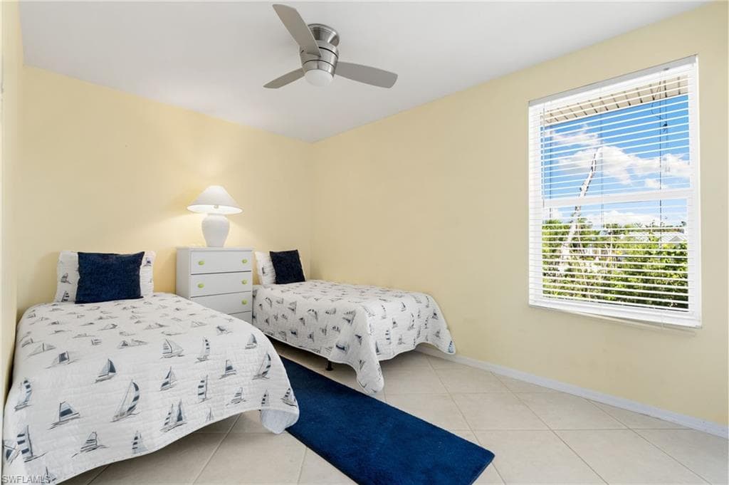 1039 Beach RD # 104, SANIBEL FL 33957-18