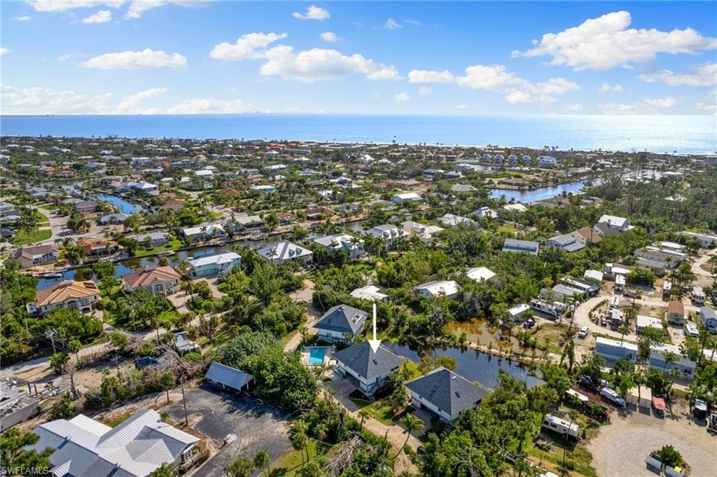 1039 Beach RD # 104, SANIBEL FL 33957-38