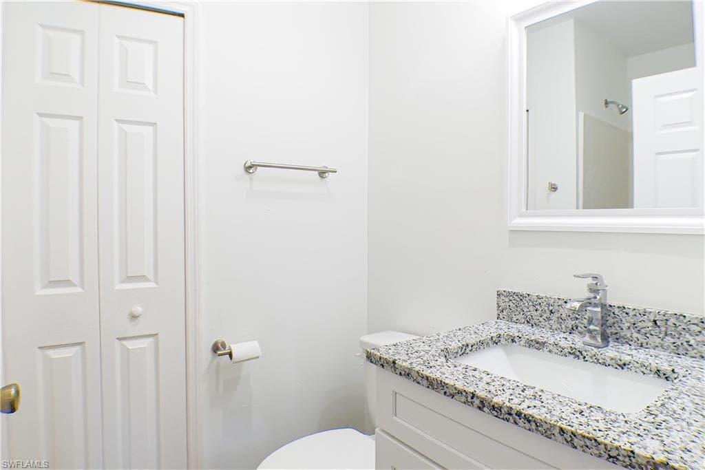 3309 armstrong CT, FORT MYERS FL 33916-9