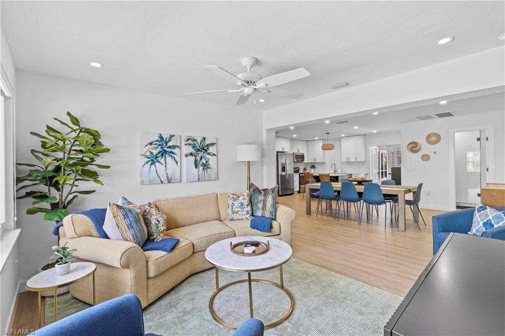 6011 Fountain WAY, FORT MYERS FL 33919-6