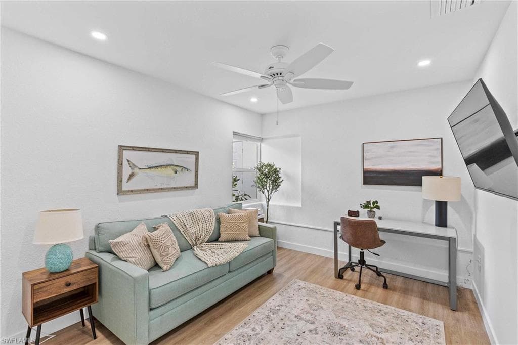 6011 Fountain WAY, FORT MYERS FL 33919-19