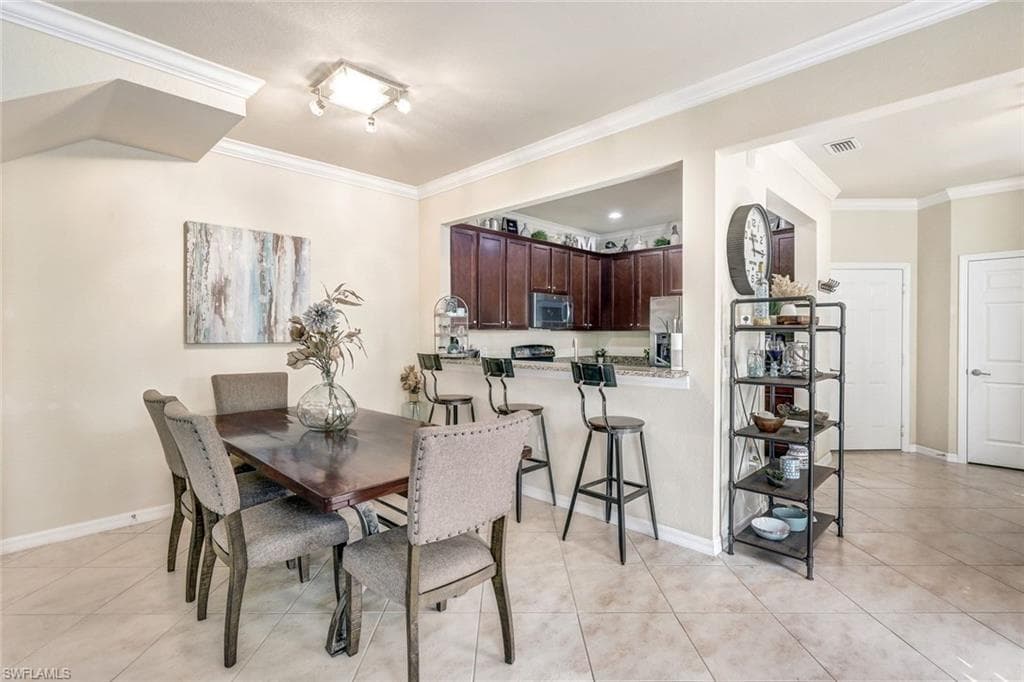 8121 Summerfield ST, FORT MYERS FL 33919-12