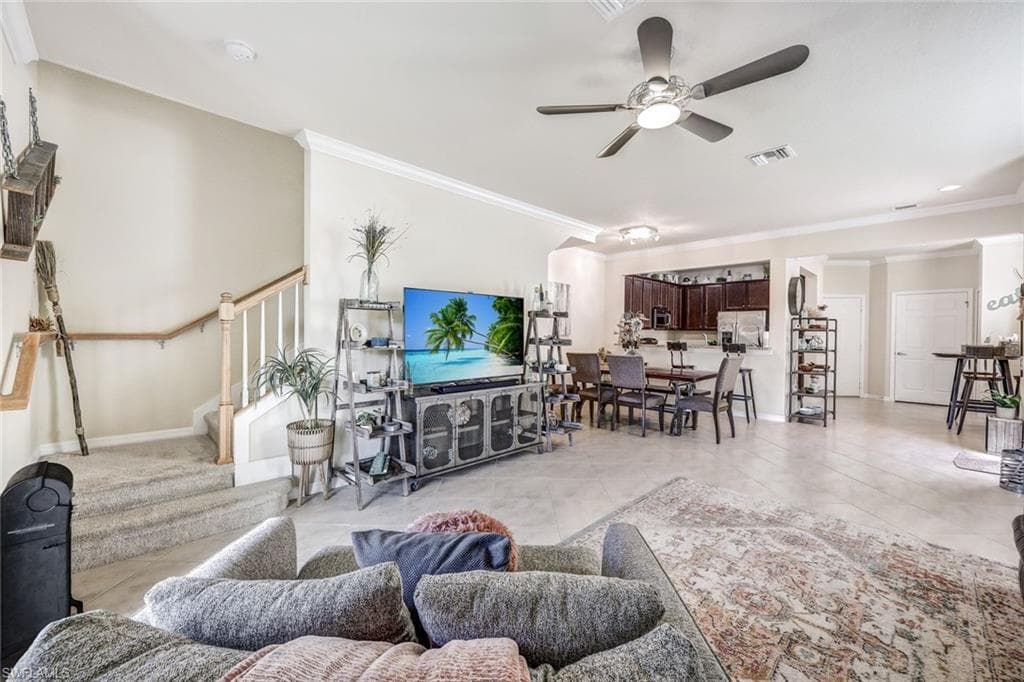 8121 Summerfield ST, FORT MYERS FL 33919-15