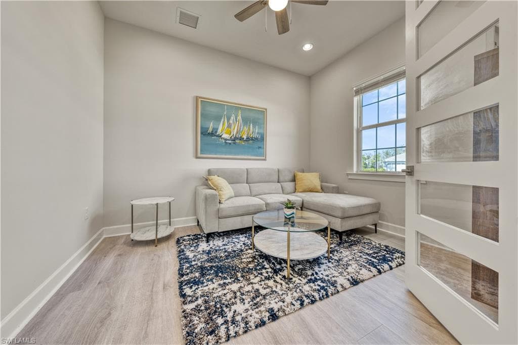 6421 Carnival RD, NAPLES FL 34113-22