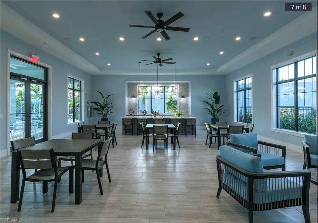 2555 Seychelles DR # 402, NAPLES FL 34112-17