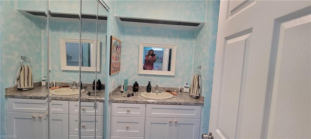 4701 Kahlua LN, BONITA SPRINGS FL 34134-16