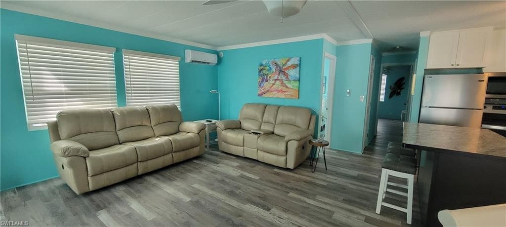 4701 Kahlua LN, BONITA SPRINGS FL 34134-8