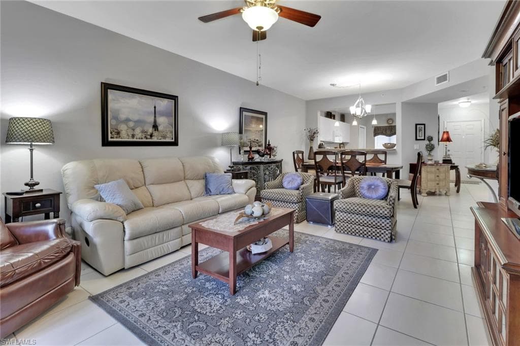 7823 Regal Heron CIR # 105, NAPLES FL 34104-14