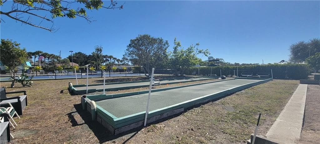 4684 Lahaina LN, BONITA SPRINGS FL 34134-40