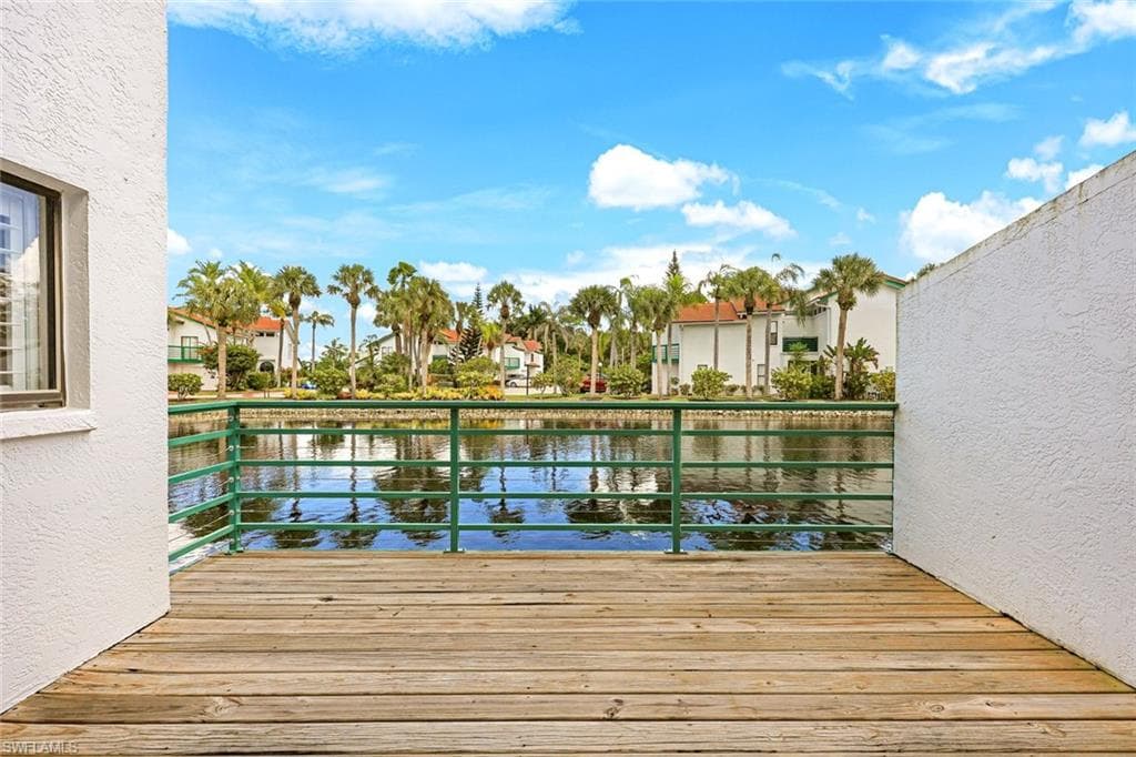 2166 Anchorage LN # A, NAPLES FL 34104-19