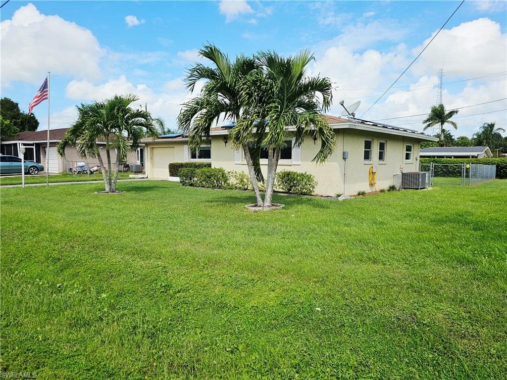 190 Brooks RD, NORTH FORT MYERS FL 33917-7