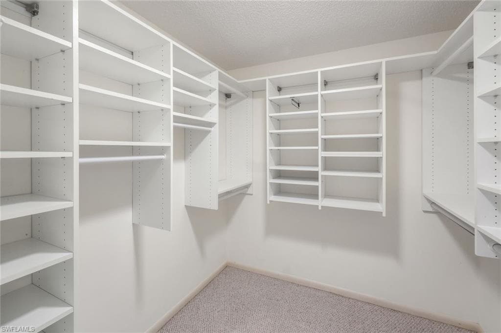 1351 Medinah DR, FORT MYERS FL 33919-15