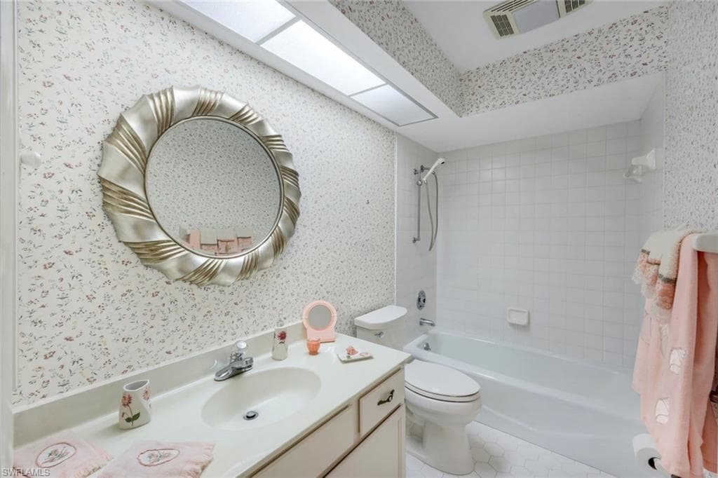 1351 Medinah DR, FORT MYERS FL 33919-19