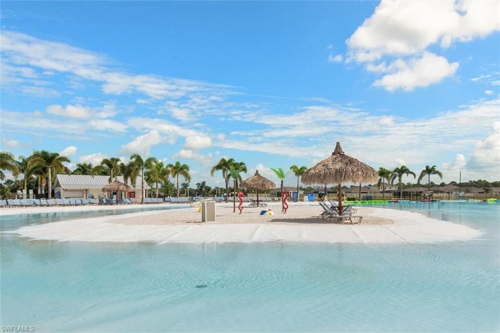 8753 Cascade Price CIR, NORTH FORT MYERS FL 33917-33