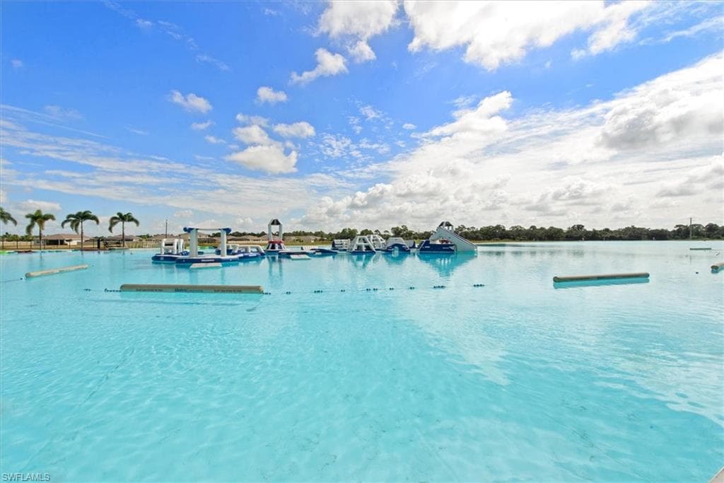 8753 Cascade Price CIR, NORTH FORT MYERS FL 33917-38