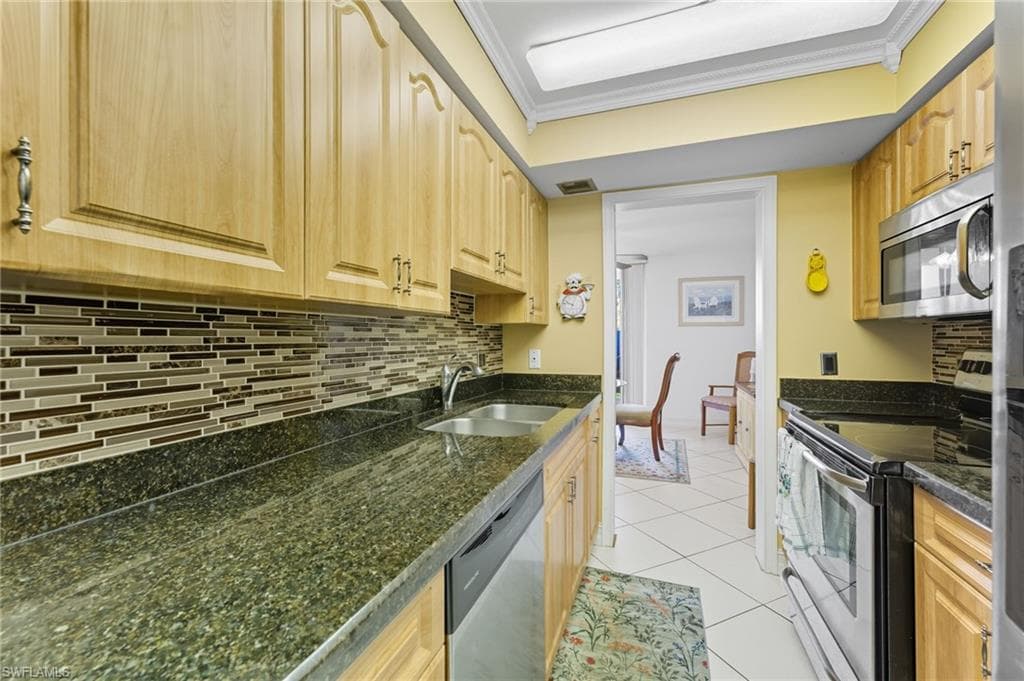 2907 Del Prado BLVD S # B7, CAPE CORAL FL 33904-10