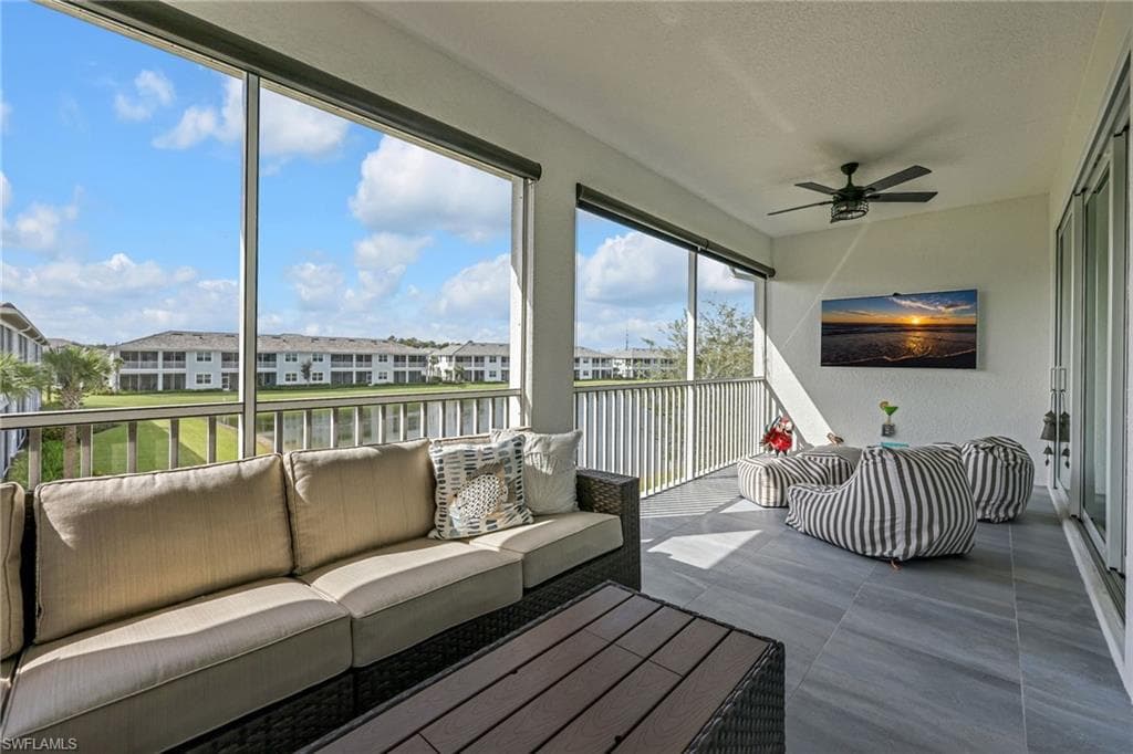 2621 Seychelles CIR # 1806, NAPLES FL 34112-11