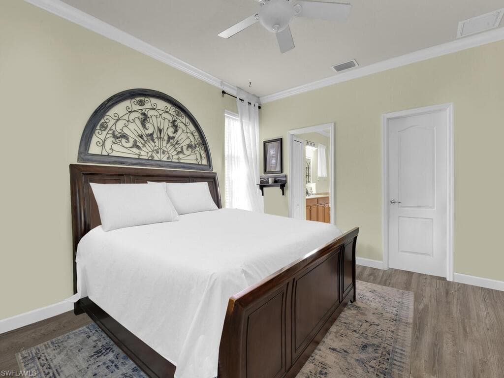 3723 Treasure Cove CIR, NAPLES FL 34114-9