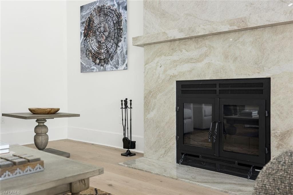 3136 Ravenna AVE, NAPLES FL 34120-15