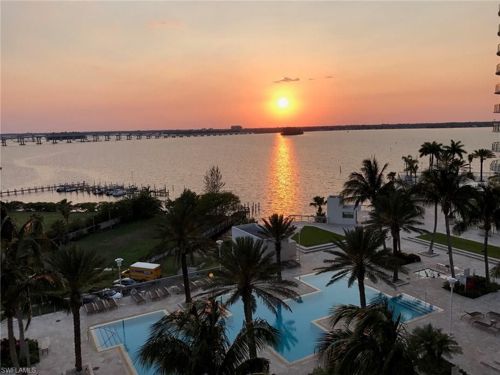 3000 Oasis Grand BLVD # 3006, FORT MYERS FL 33916-24