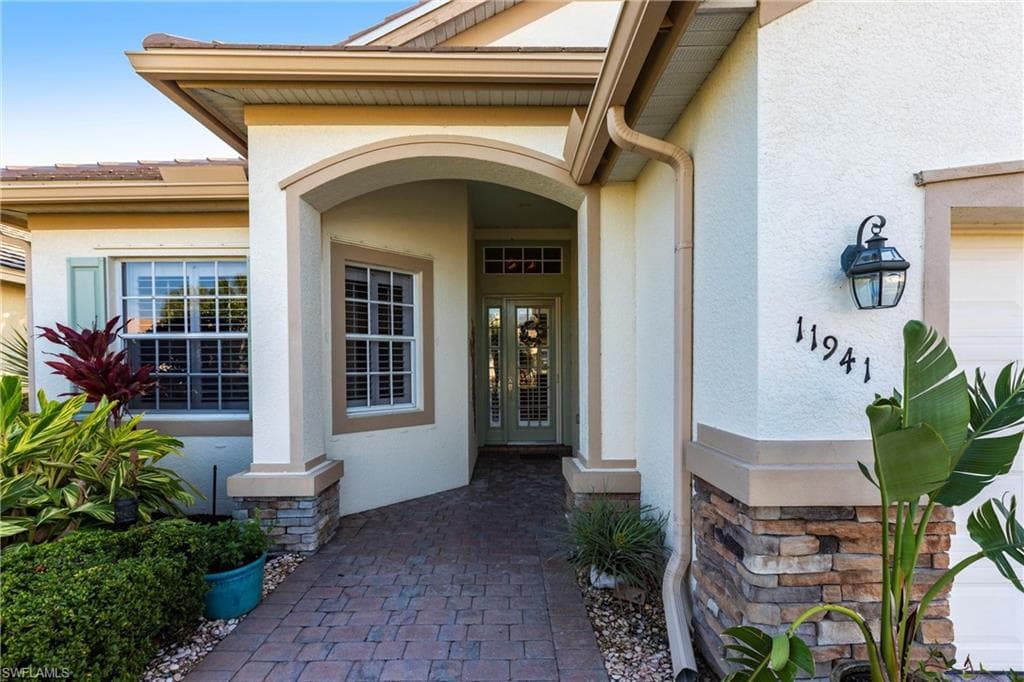 11941 Bramble Cove DR, FORT MYERS FL 33905-4