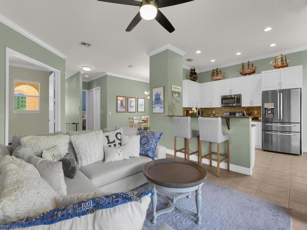 7241 Bergamo WAY # 201, FORT MYERS FL 33966-1